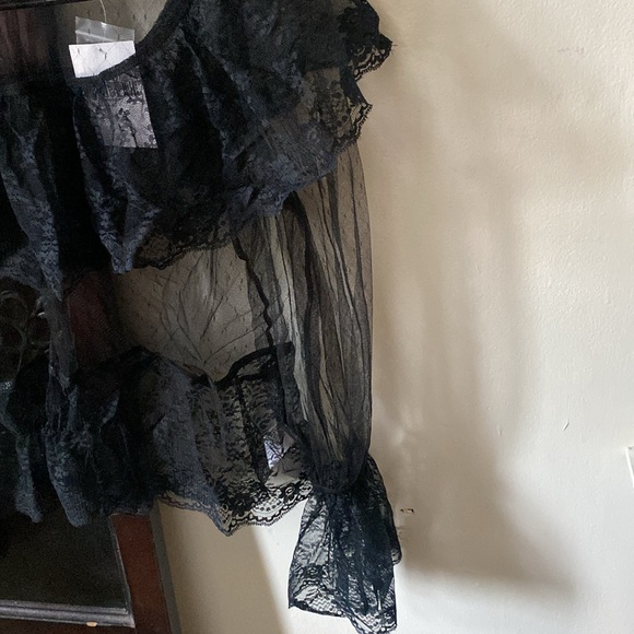 Black Sheer Mesh Lace Trim Top NWT - Picture 6 of 7